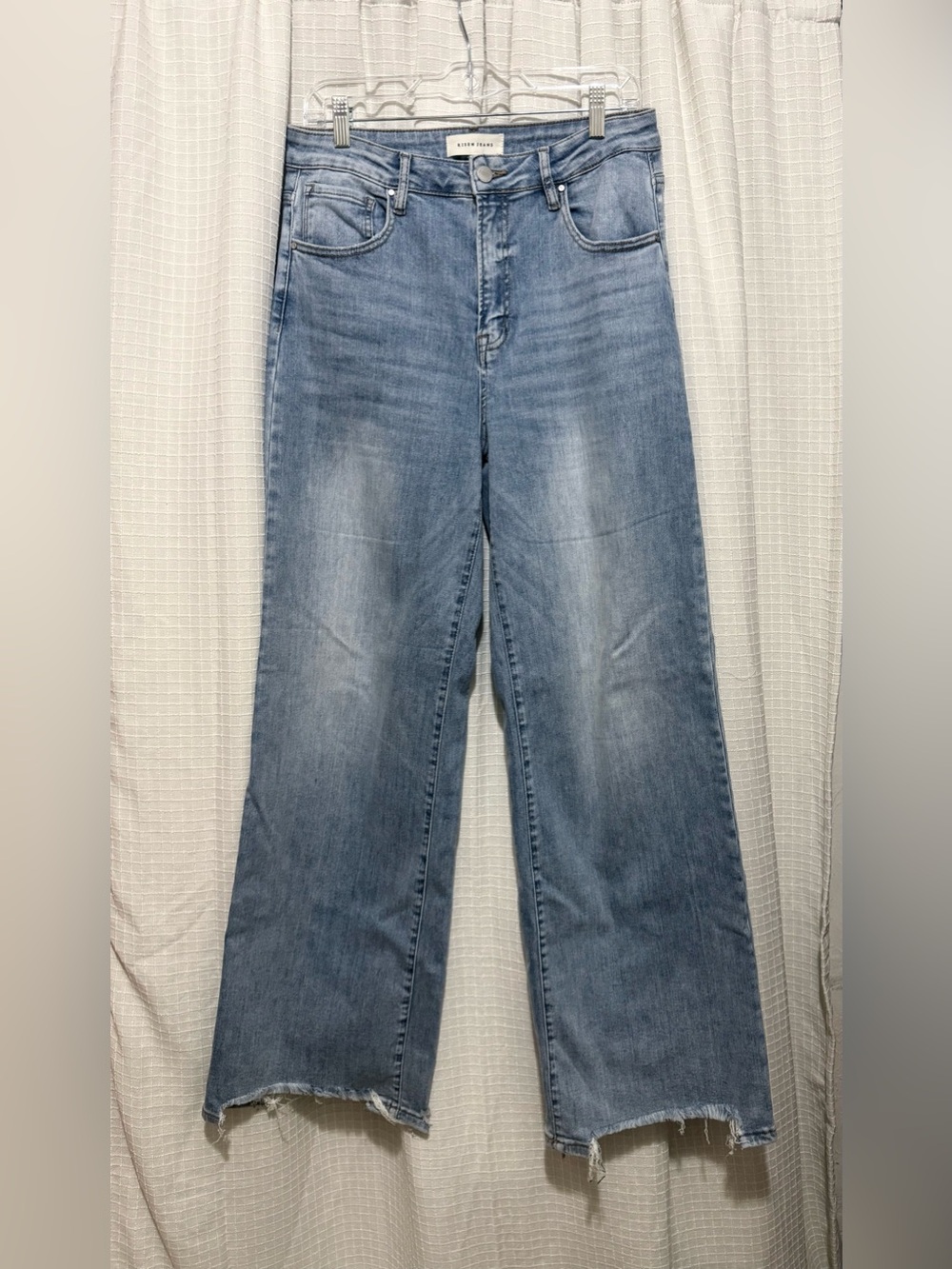 Risen Jeans 13/31 High Rise Wide Leg Raw Hem Jeans Medium Wash